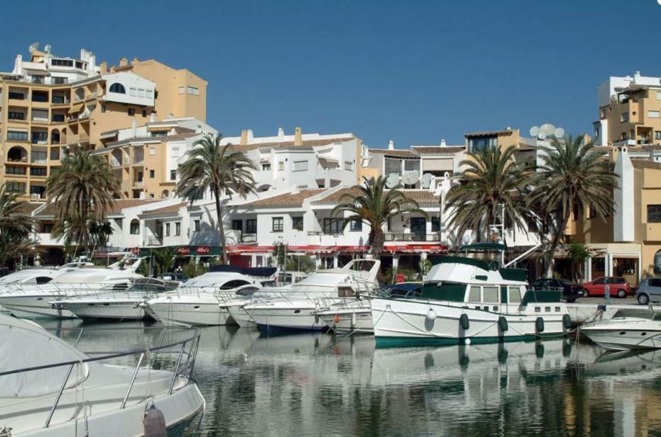 Adosado En Residencial Villa Sitio de Calahonda Exteriör bild